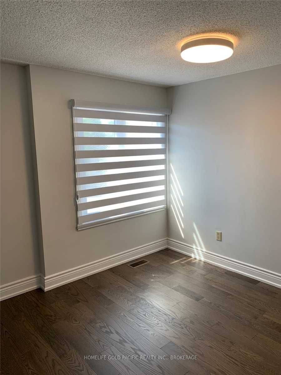 Toronto E07, ON M1V 4E6,50 Penmarric PL