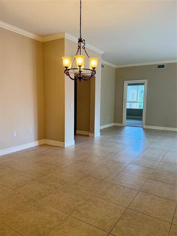 Weston, FL 33331,16135 Emerald Estates Dr #261