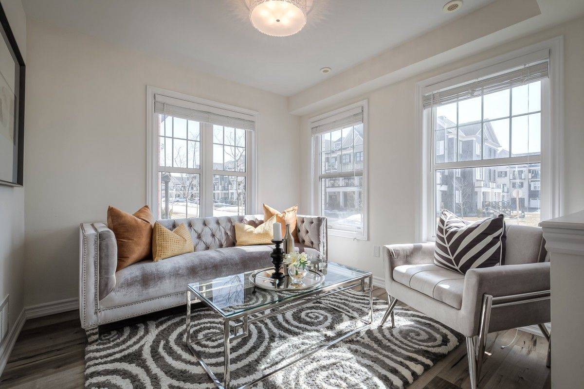 Whitchurch-stouffville, ON L4A 1X9,19 Boadway CRES