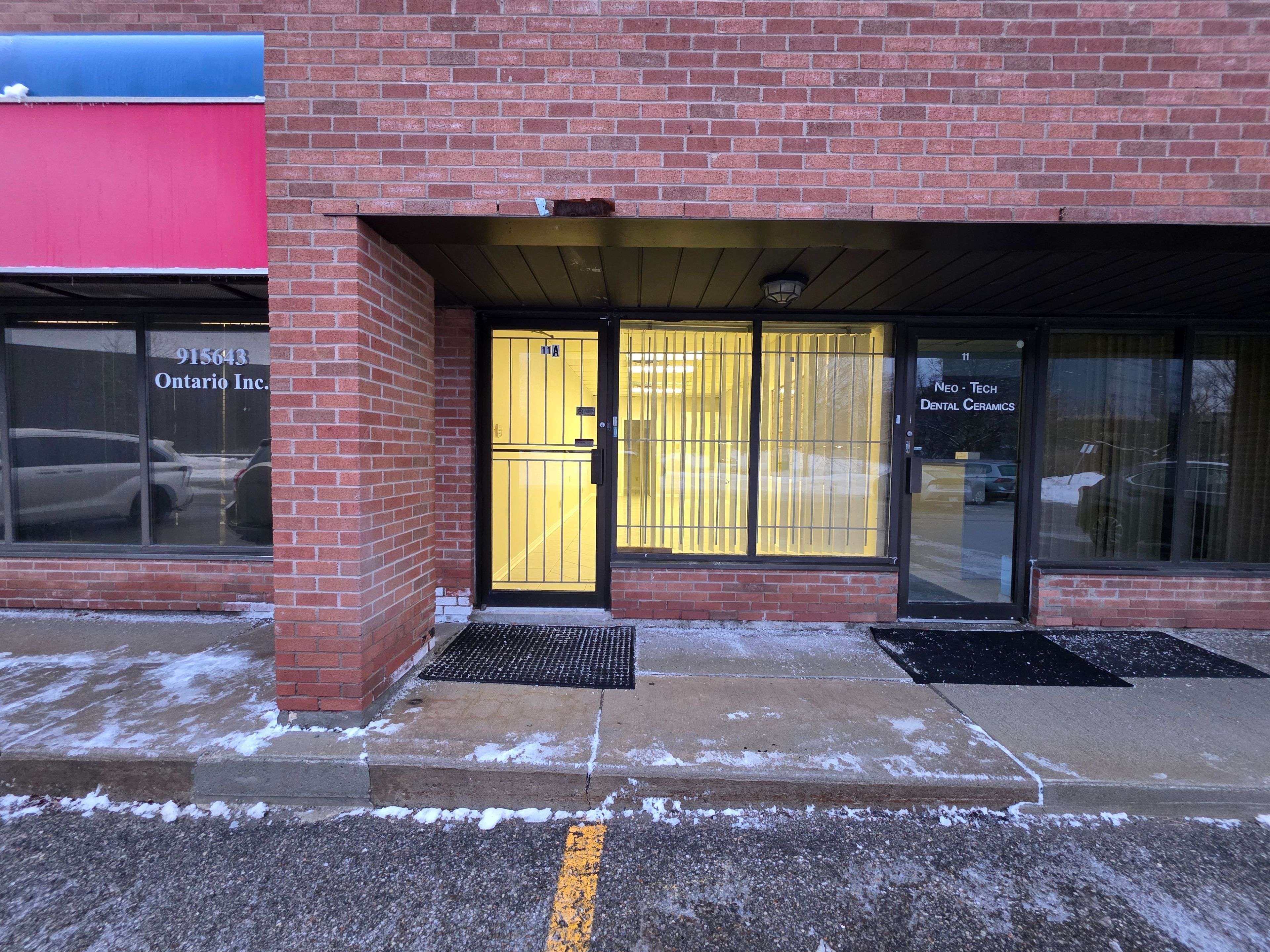 Richmond Hill, ON L4B 2N2,165 East Beaver Creek RD #11