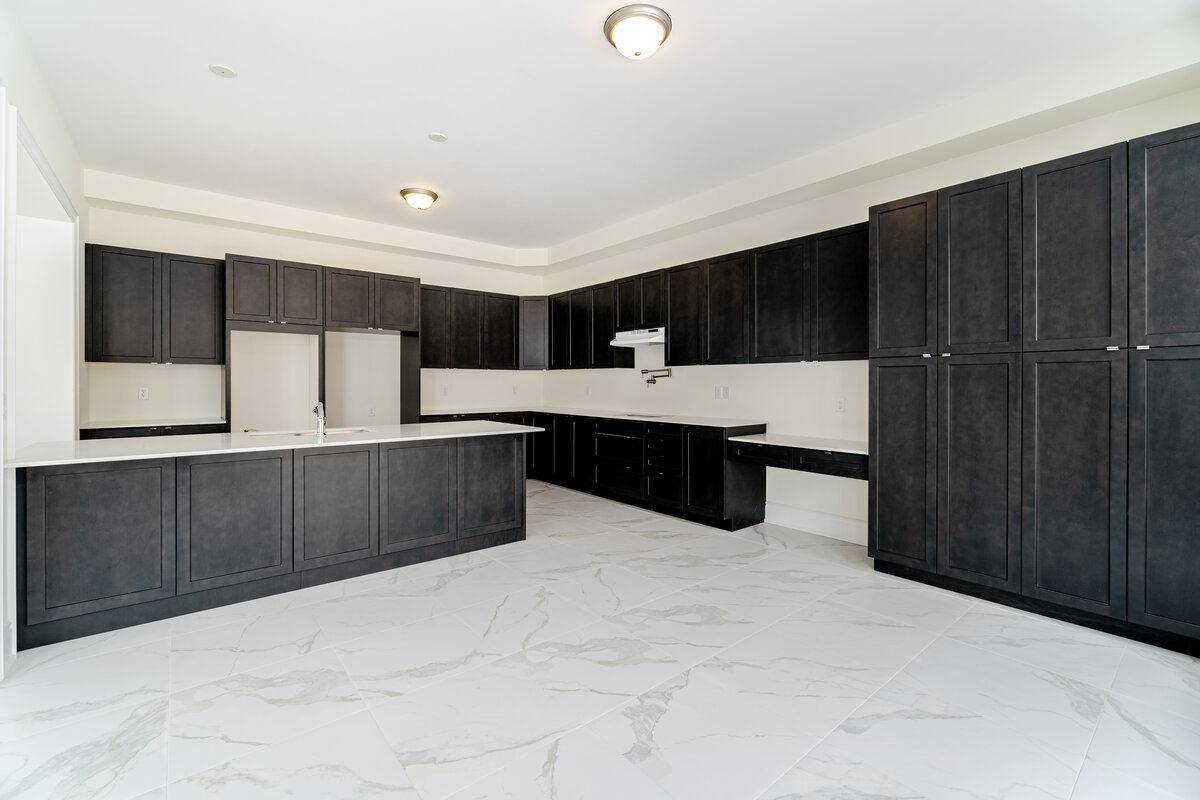 Brampton, ON L7A 0C3,85 Donald Stewart RD