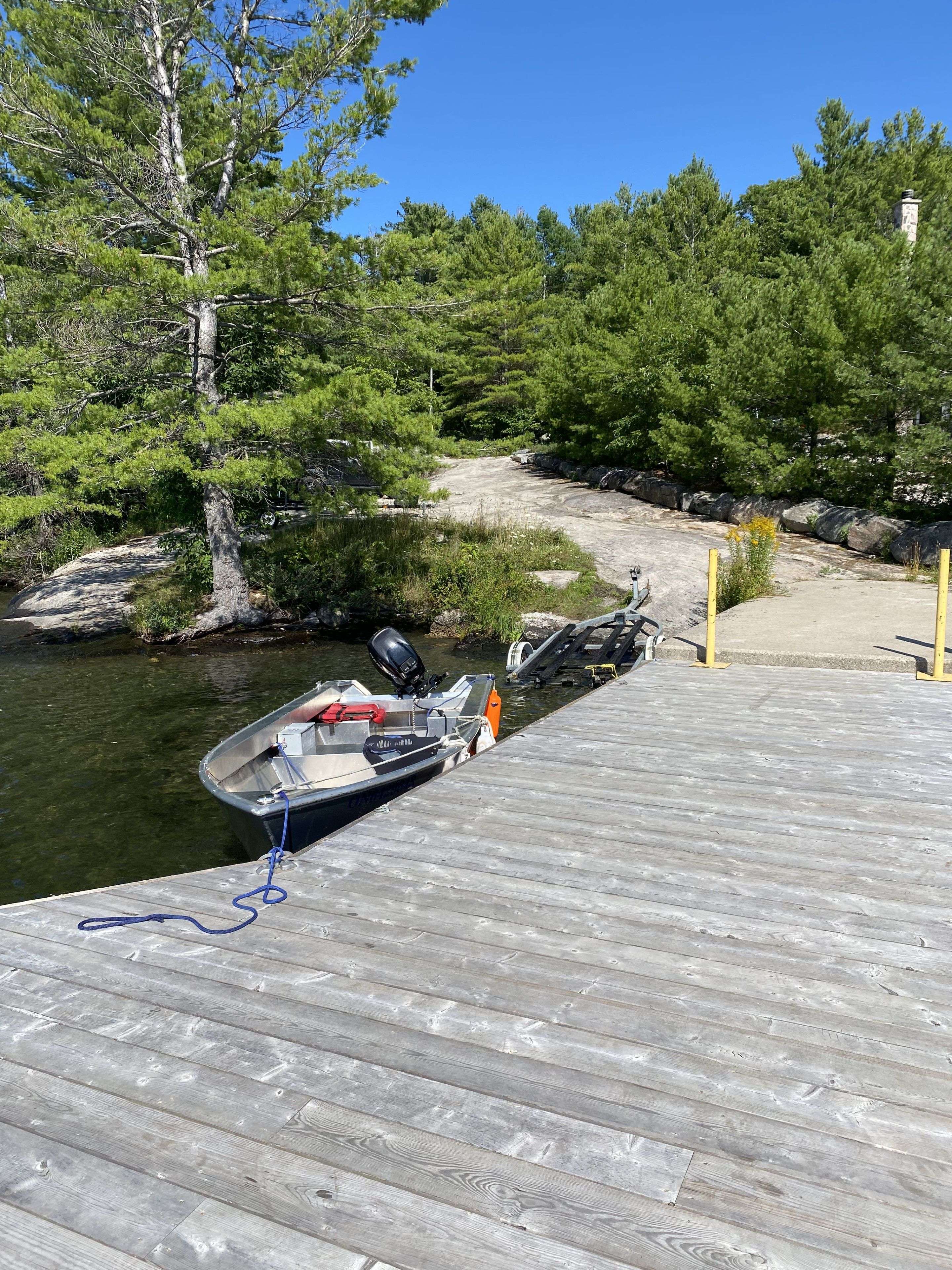 Muskoka Lakes, ON P0B 1J0,1279 Carlingford RD