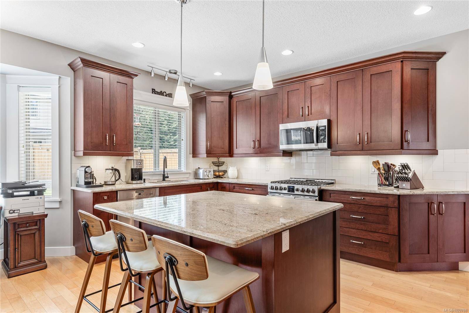 Parksville, BC V9P 1L2,423 Craig St