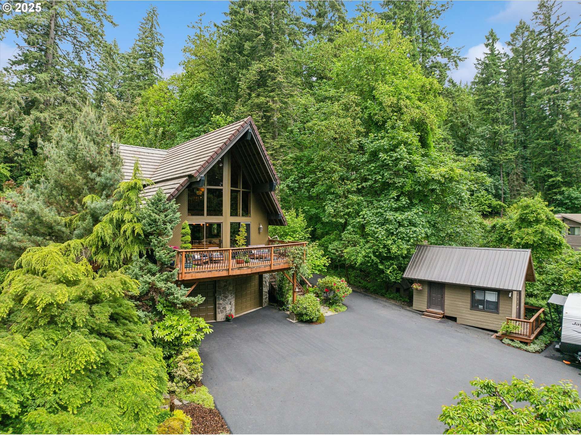 West Linn, OR 97068,30625 SW RIVERWOOD DR