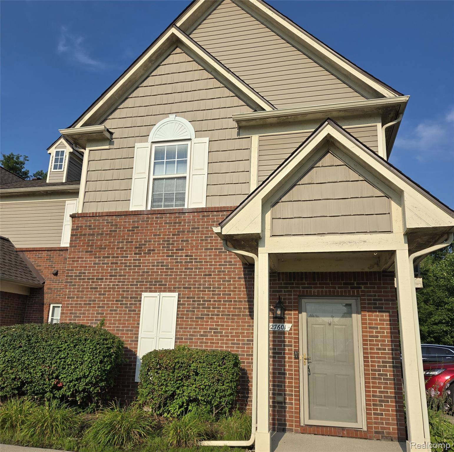 Brownstown, MI 48183,27601 Hidden Oaks DR