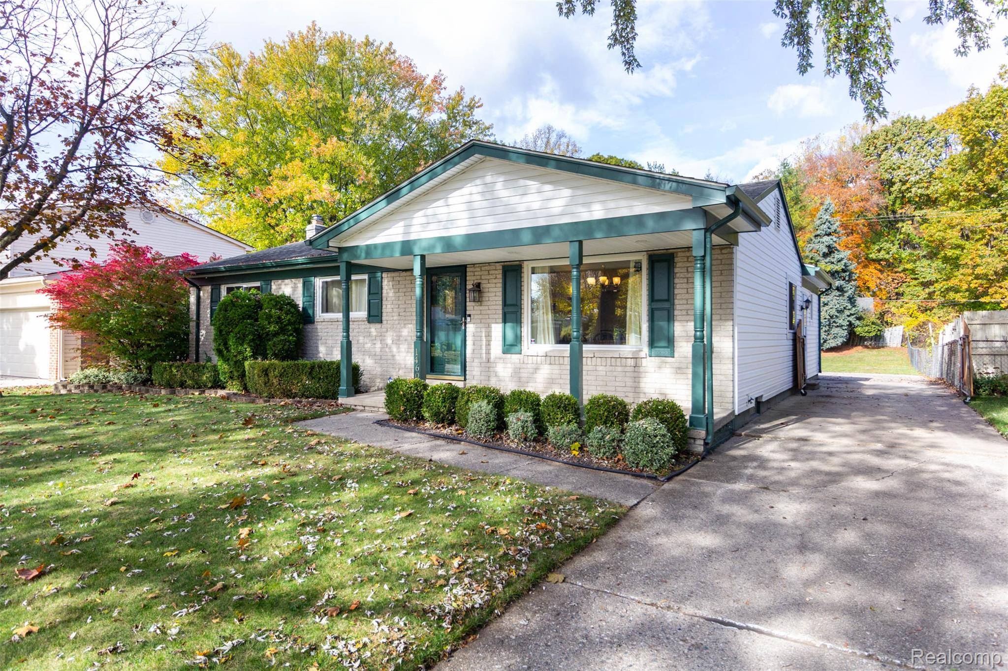 Sterling Heights, MI 48313,14603 Cornell DR