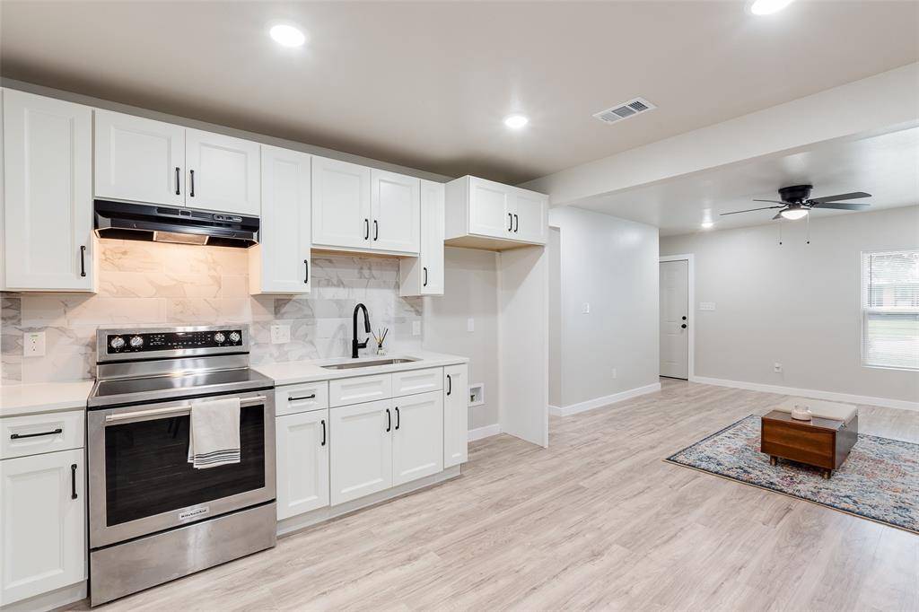 Dallas, TX 75216,3110 Utah Avenue