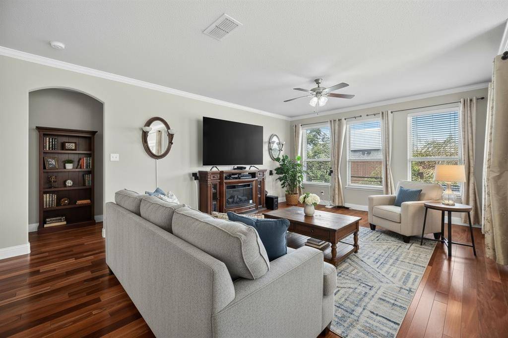 Fort Worth, TX 76244,8232 Pine Meadows Drive