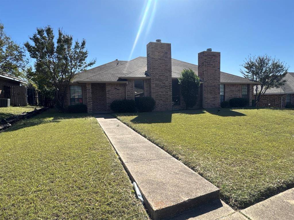 Desoto, TX 75115,506 Amber Lane