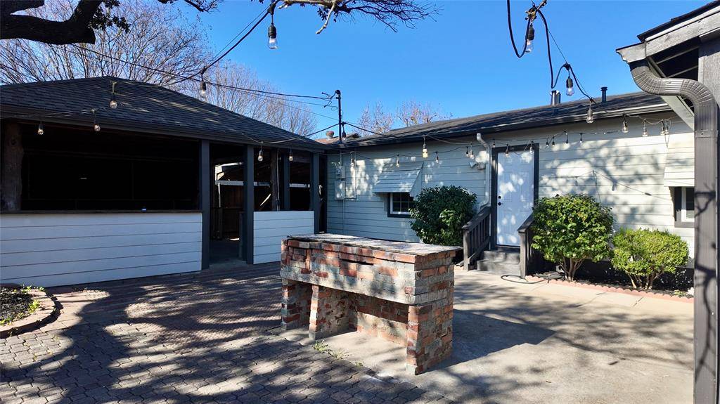 Dallas, TX 75224,2212 Barlow Avenue