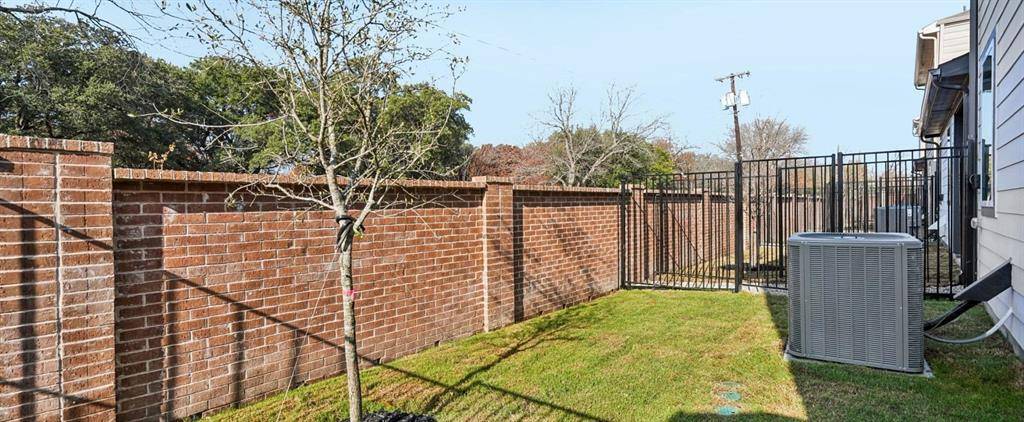 Dallas, TX 75228,2621 Lost Maples Lane