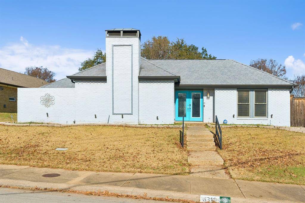 Dallas, TX 75248,6311 Black Berry Lane