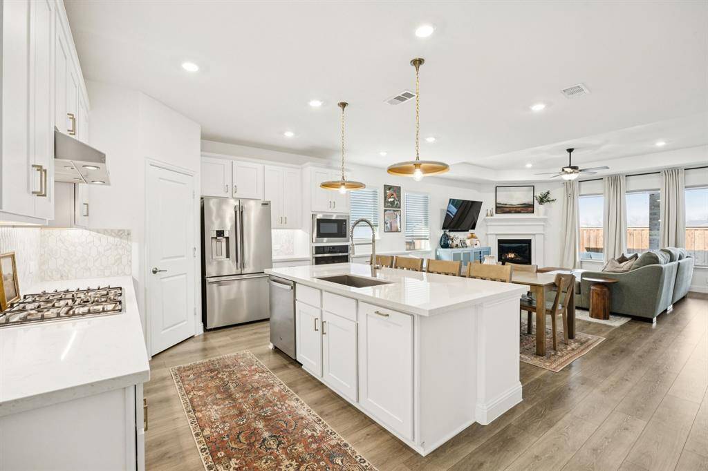 Melissa, TX 75454,208 Castle Rock Drive