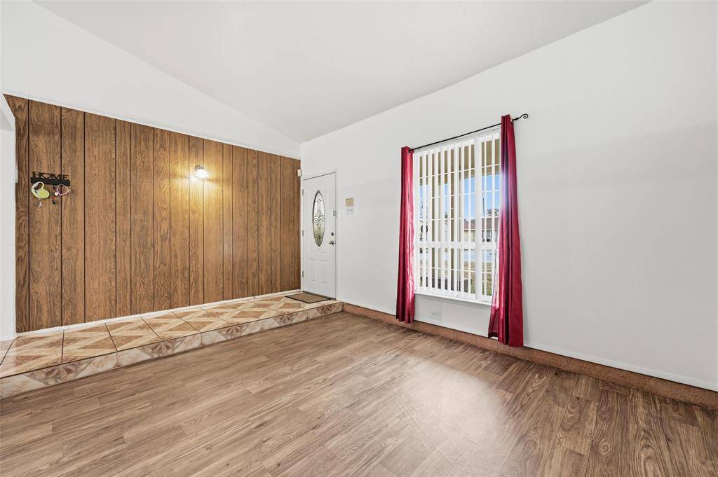 Grand Prairie, TX 75052,330 W Grenoble Drive