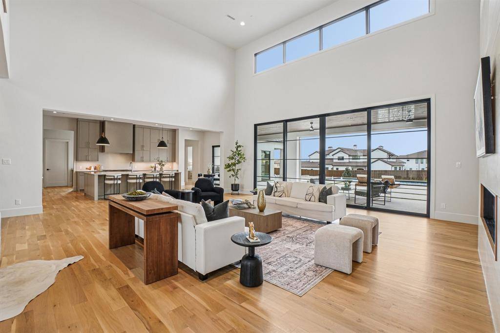 Southlake, TX 76092,310 Shady Oaks Drive