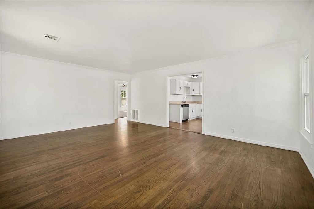 Fort Worth, TX 76116,5048 Cedar Hill Road