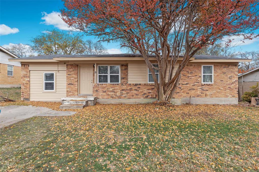 White Settlement, TX 76108,7916 Chaparral Drive