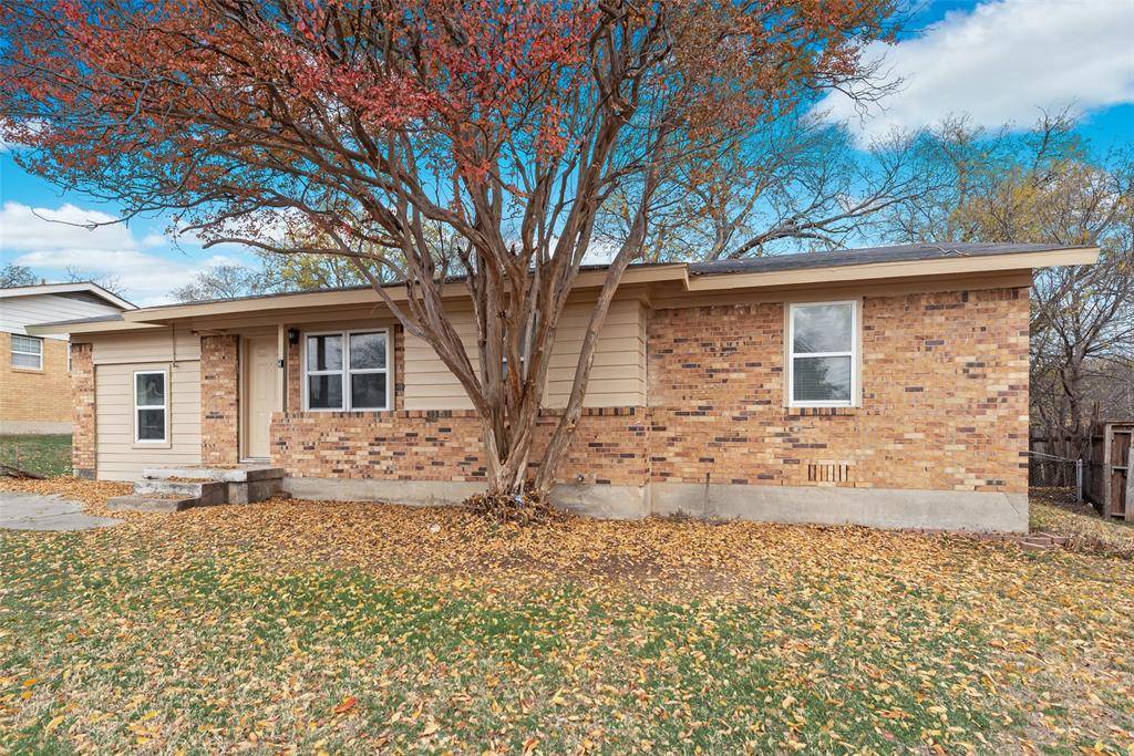 White Settlement, TX 76108,7916 Chaparral Drive