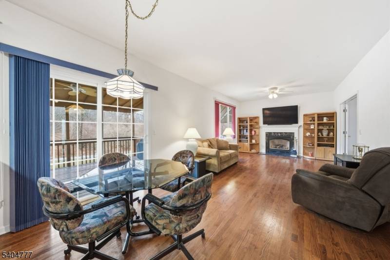 Newton Town, NJ 07860,10 Windsor Dr