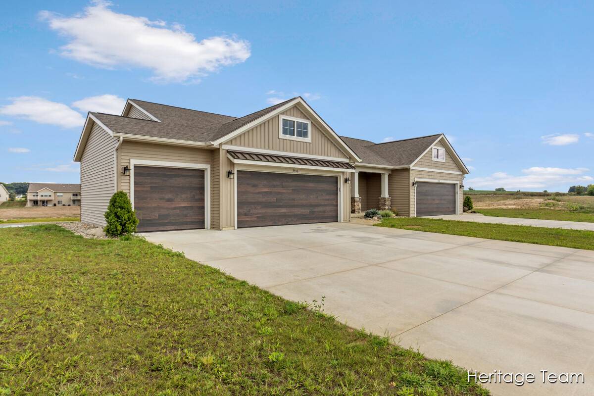 Hamilton, MI 49419,3446 S Riverwalk DR #58