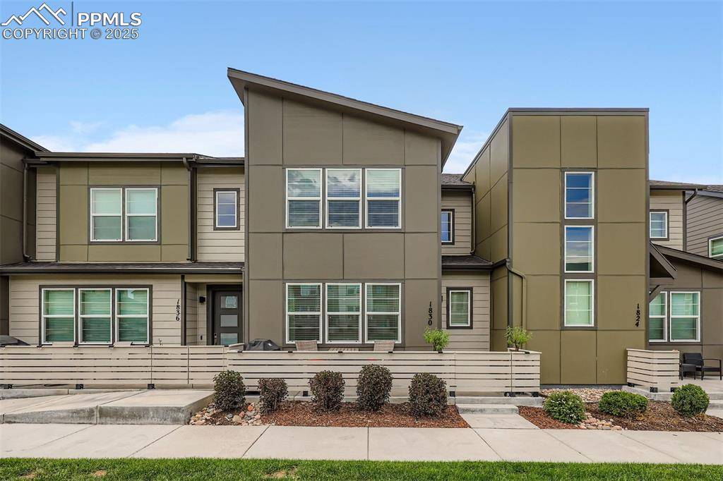 Colorado Springs, CO 80908,1830 Rose Quartz HTS