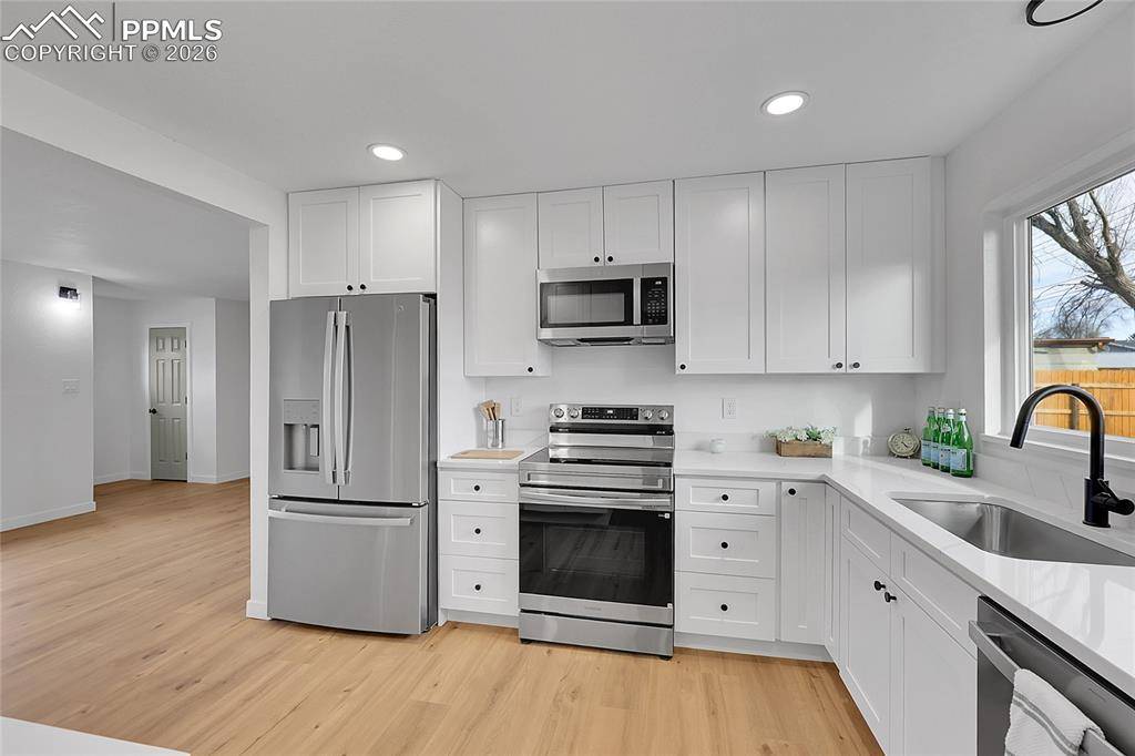 Colorado Springs, CO 80911,117 Davie DR