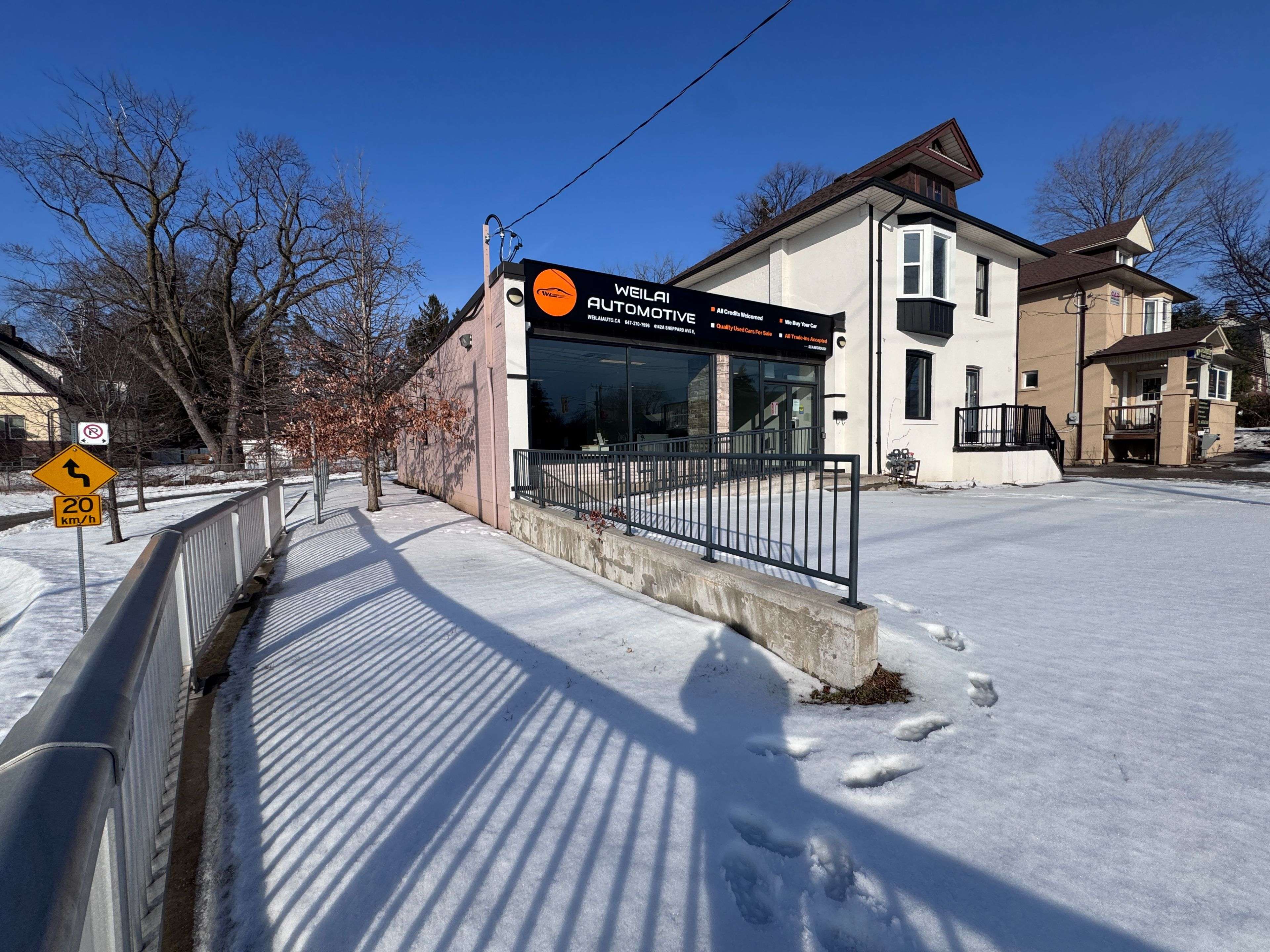 Toronto E07, ON M1S 1T3,4142A Sheppard AVE E #A