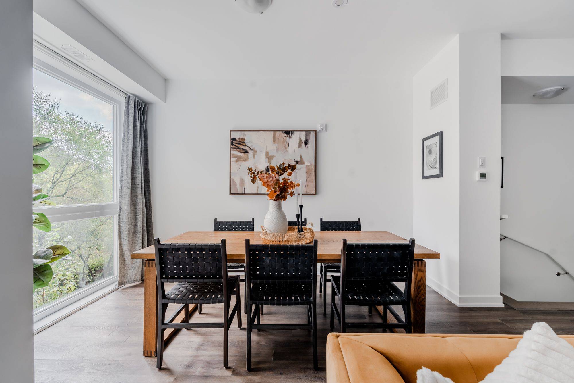 Toronto E06, ON M1N 3C5,35 Birchcliff AVE #42