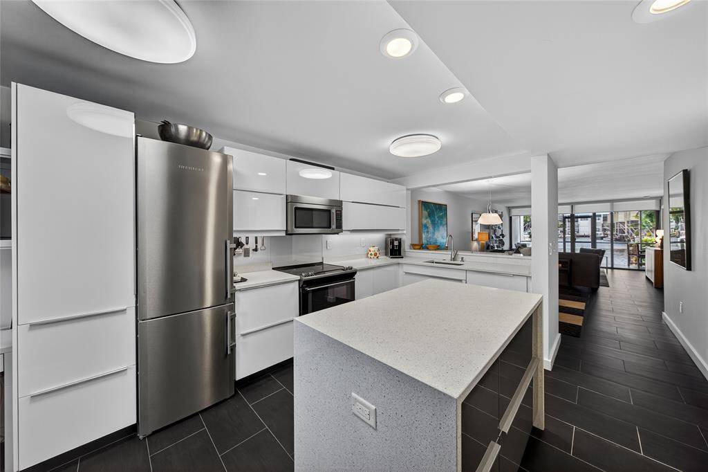 Pompano Beach, FL 33060,1100 SE 5th Ct #58