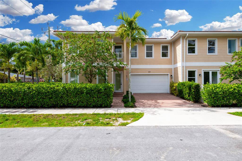 Fort Lauderdale, FL 33315,324 SW 14th Ct #324