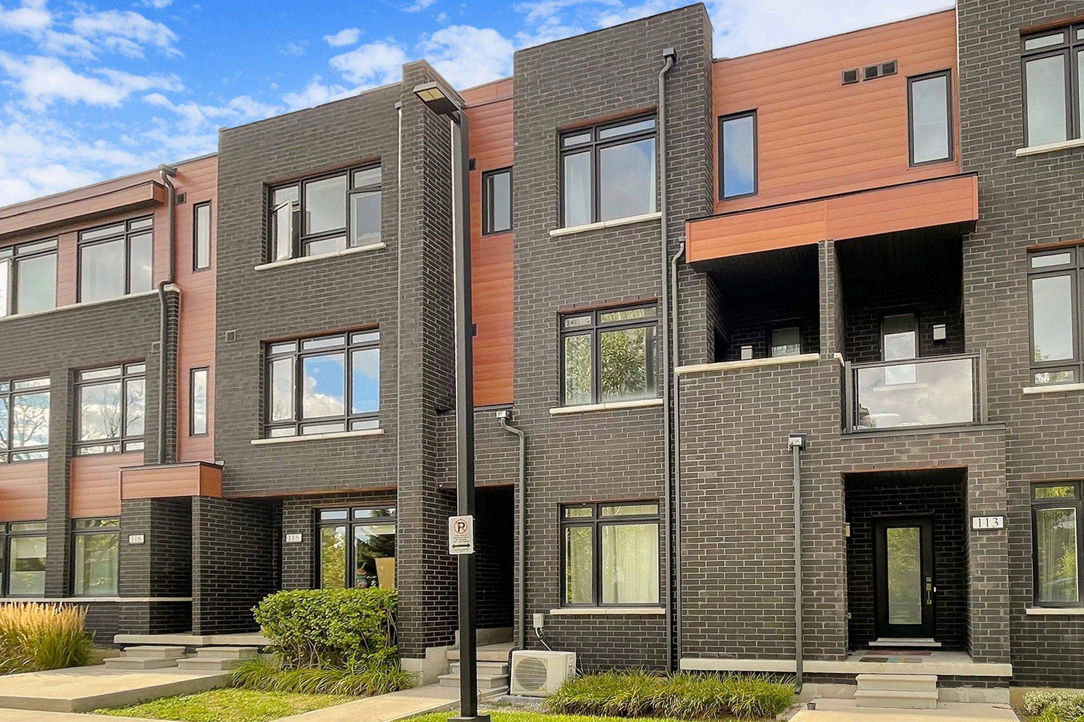 Richmond Hill, ON L4C 5T4,370 D Red Maple RD #112