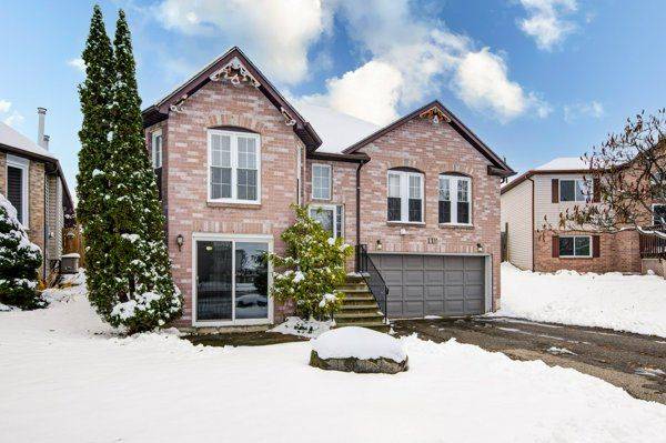 Woodstock, ON N4S 8X5,118 Canrobert ST