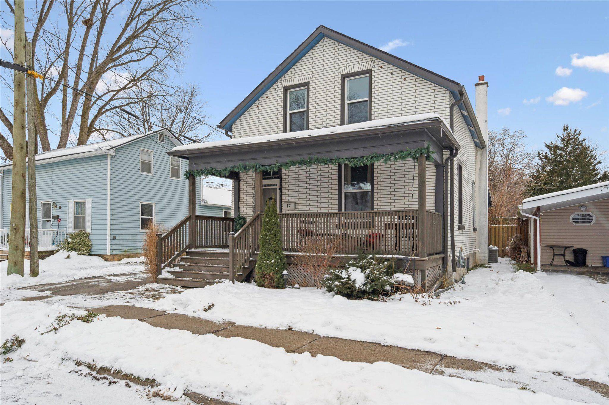 Brant, ON N3L 1W8,17 Ball ST