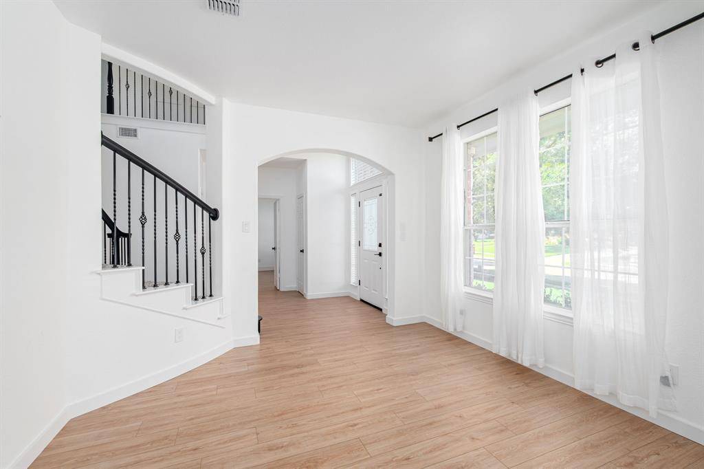 Murphy, TX 75094,926 Falcon Trail