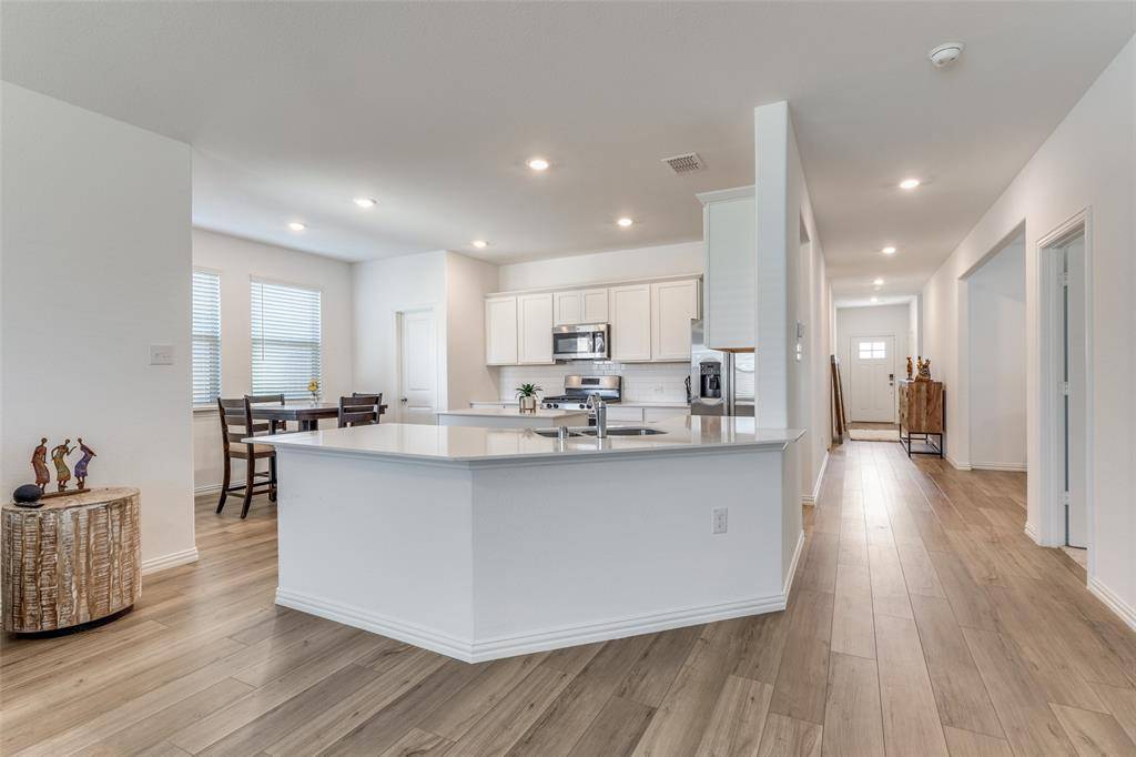 Fort Worth, TX 76179,2536 Goodrich Road