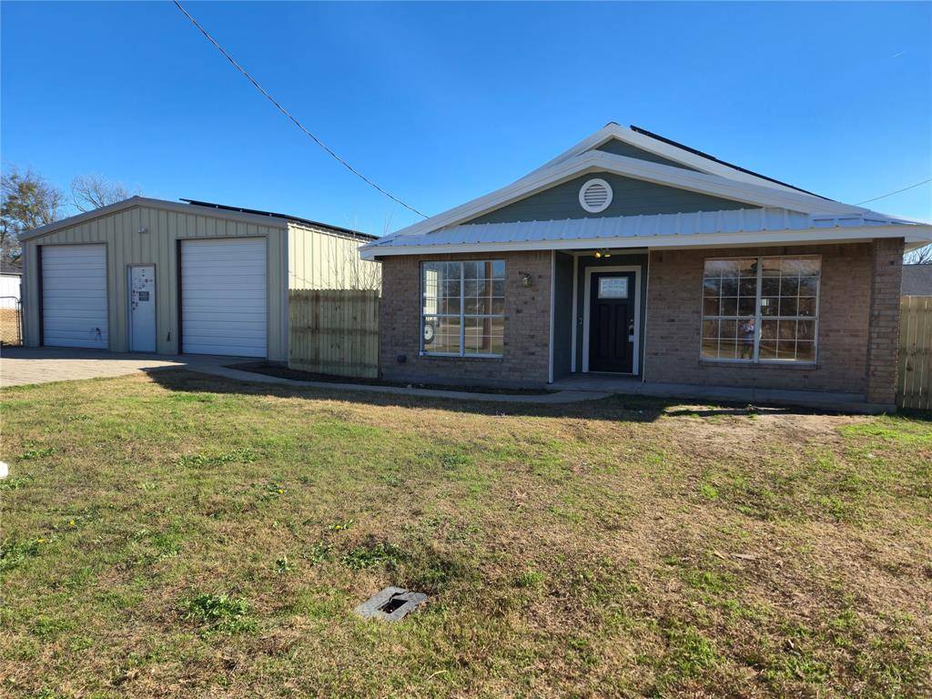 Itasca, TX 76055,604 E South Street