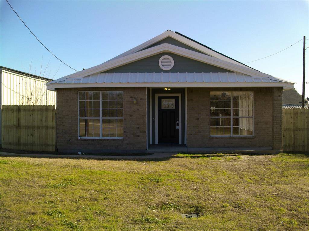 Itasca, TX 76055,604 E South Street
