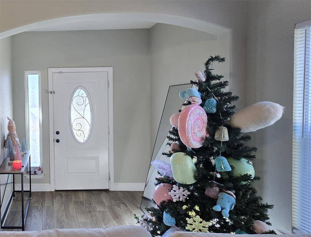 Dallas, TX 75216,4134 Ball Street