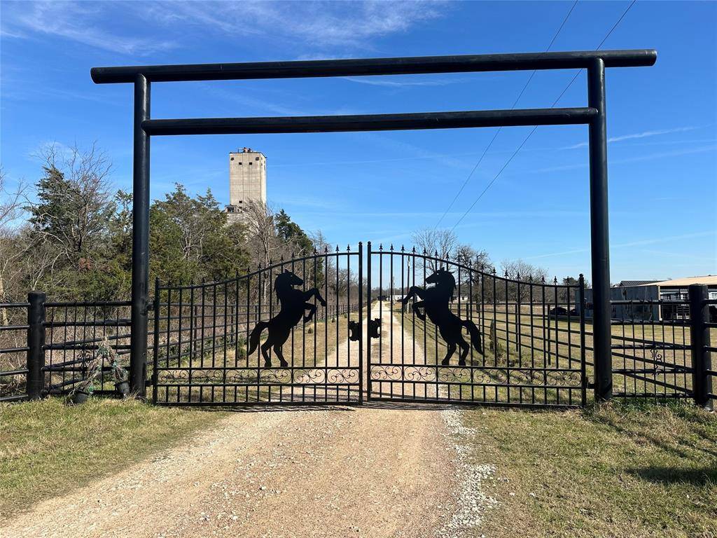 Mexia, TX 76667,2441 Lcr 486