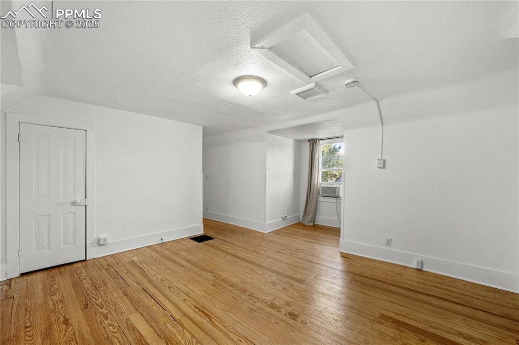 Pueblo, CO 81004,938 E Evans AVE