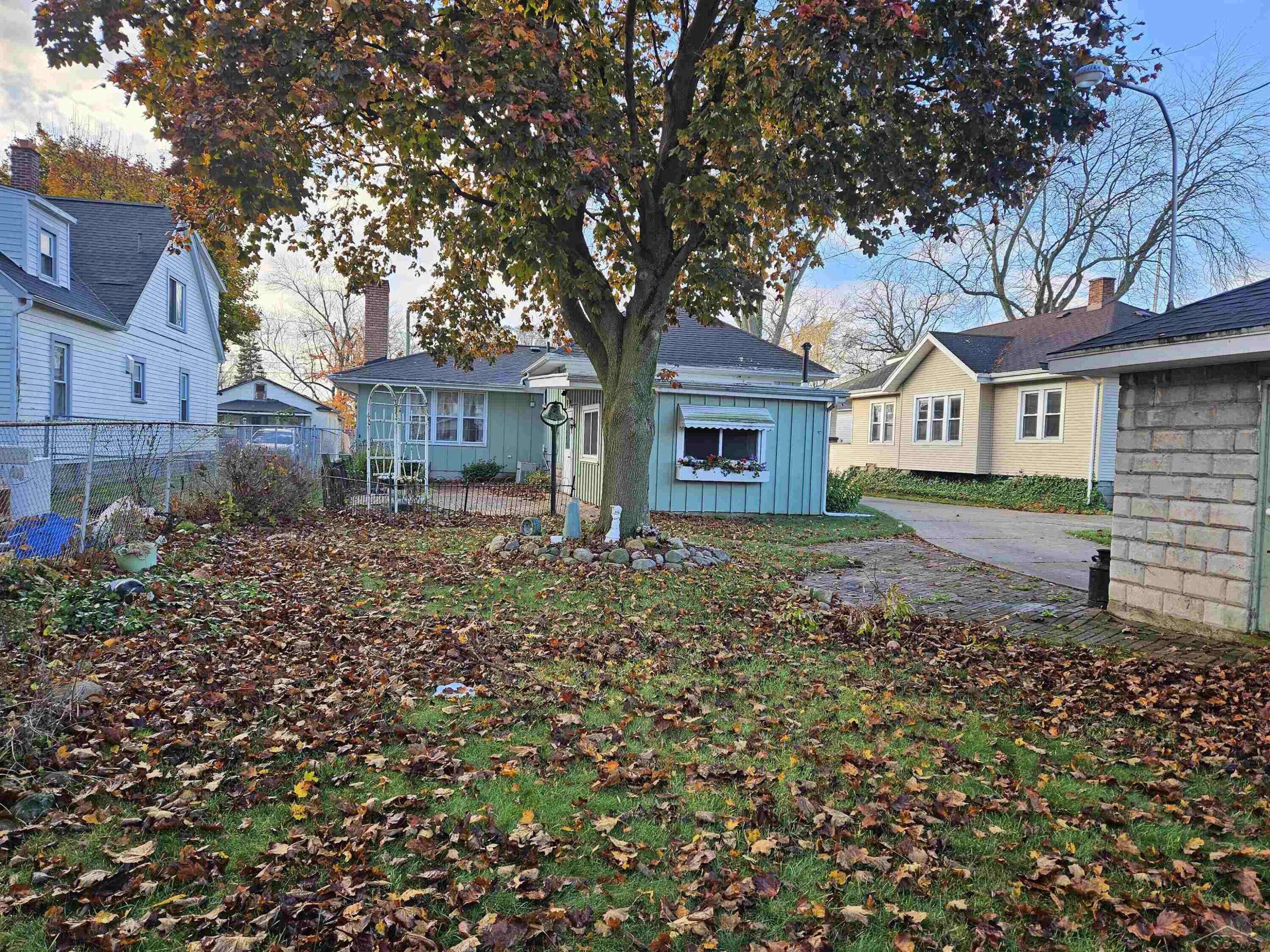 Saginaw, MI 48602,1544 Maine ST