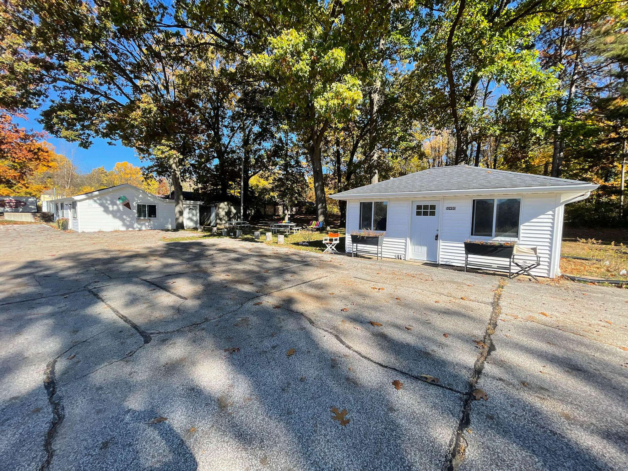 Dowagiac, MI 49047,50463 M152