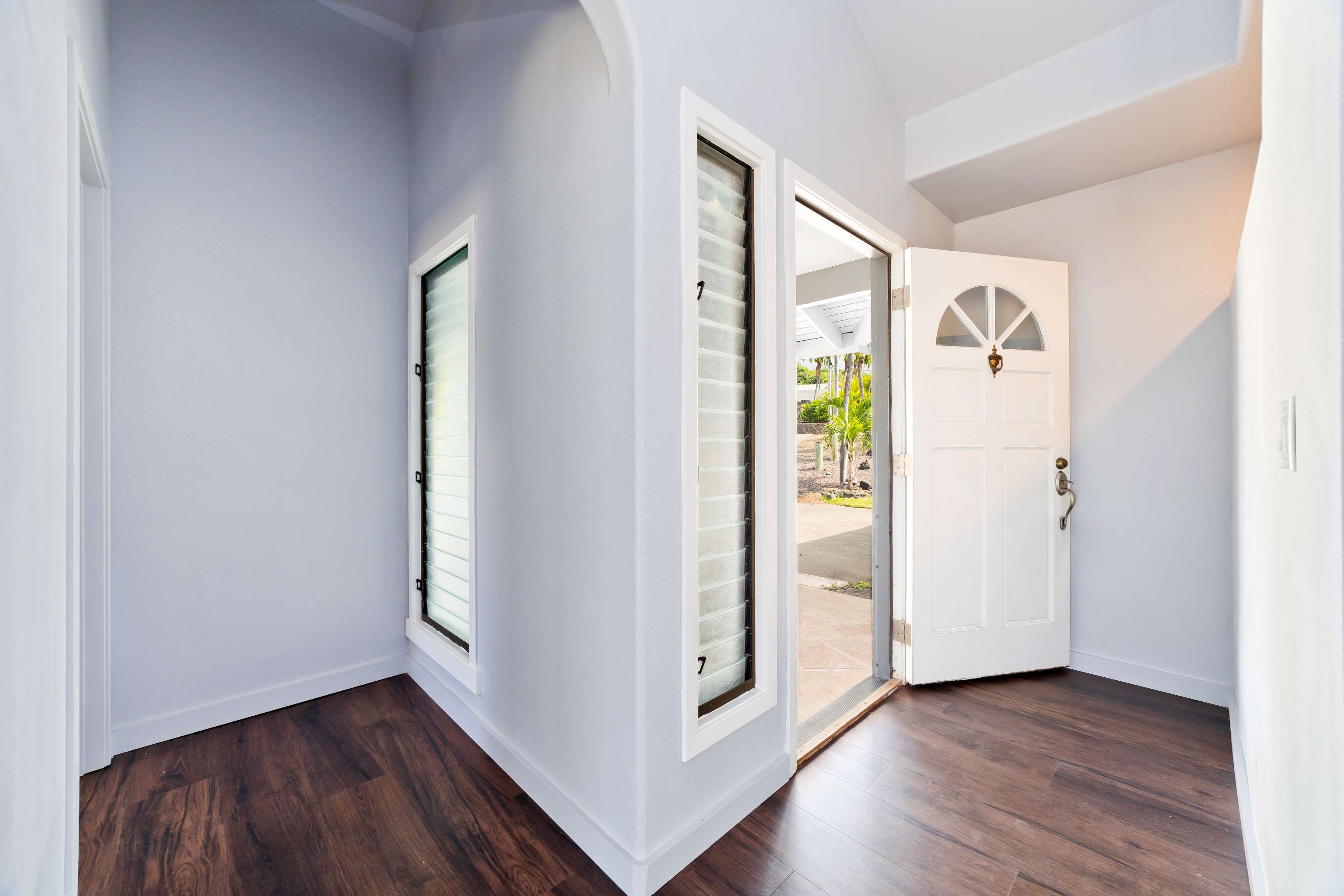 Kailua-kona, HI 96740,76-6202 PAPALA ST