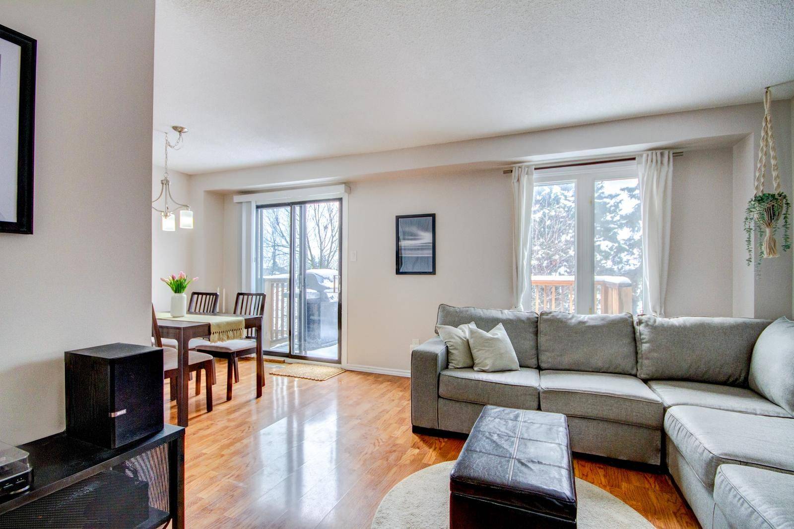 Brampton, ON L6Z 1N8,36 Rawling CRES