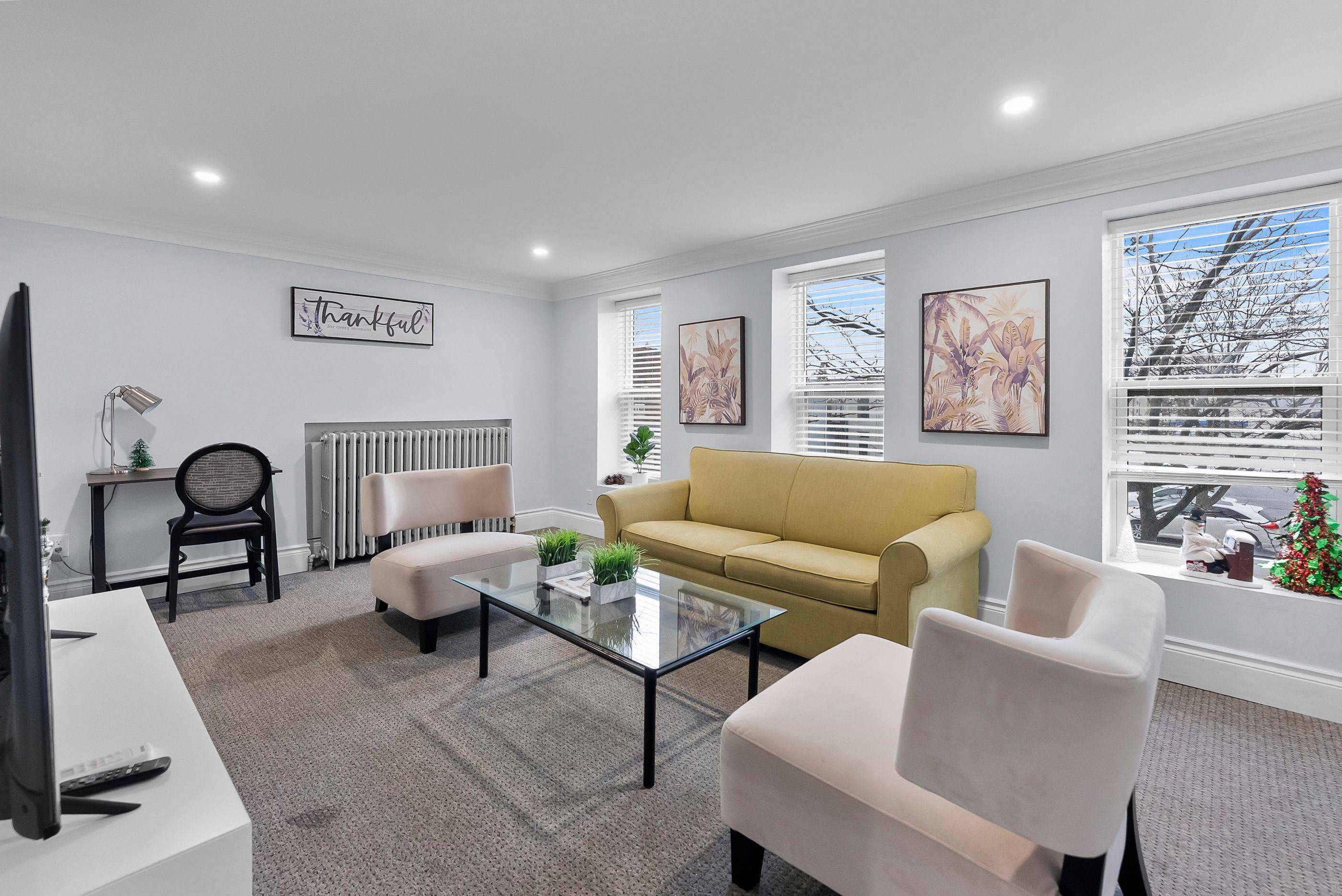 Niagara Falls, ON L2G 1S9,5858 ferry ST #1