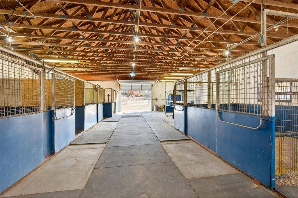 Valley View, TX 76272,7154 E Fm 922