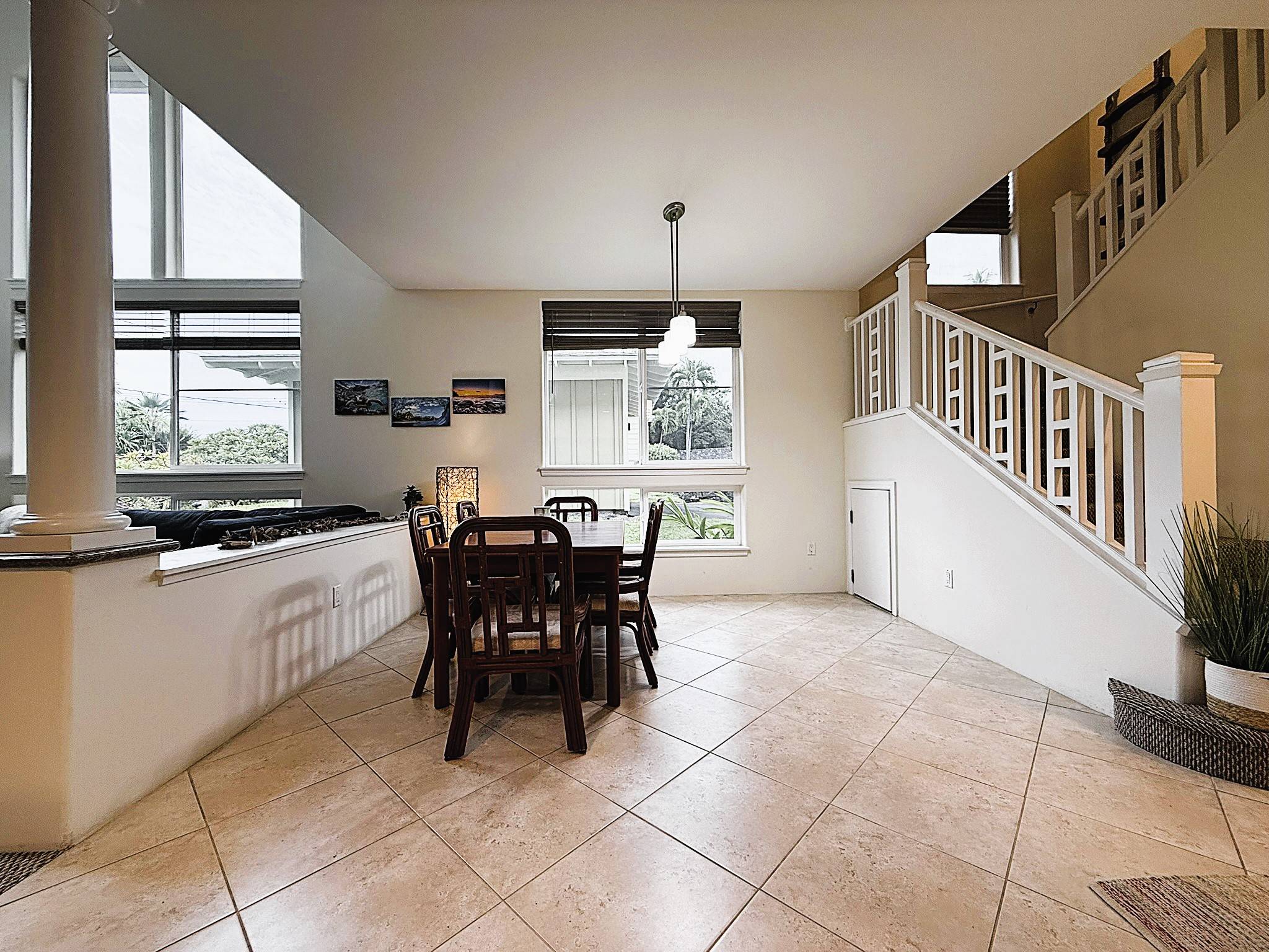 Kailua-kona, HI 96740,75-5919 ALII DR #EE4