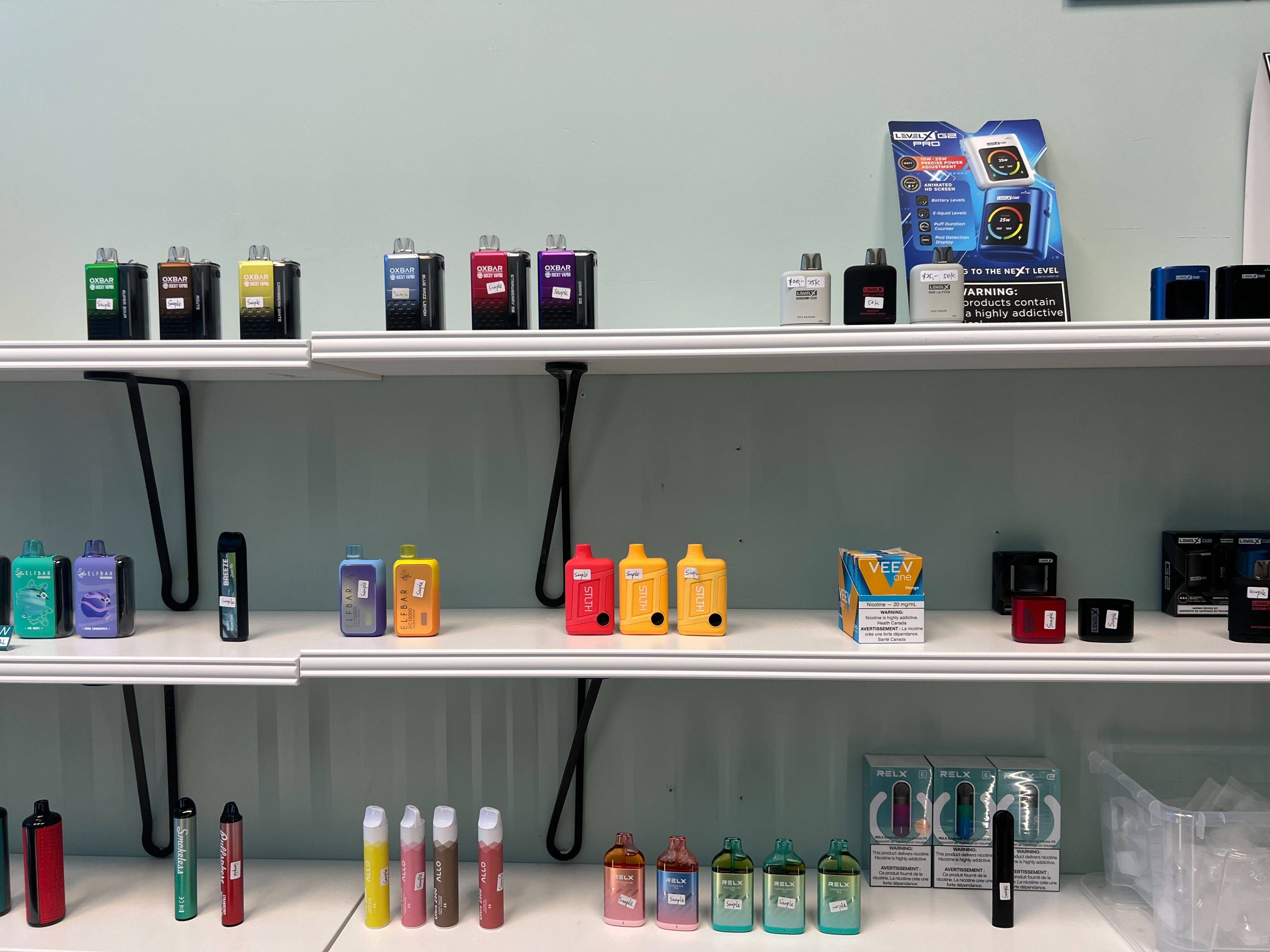 Richmond Hill, ON L4B 3V1,8763 Bayview AVE #-Unit 118