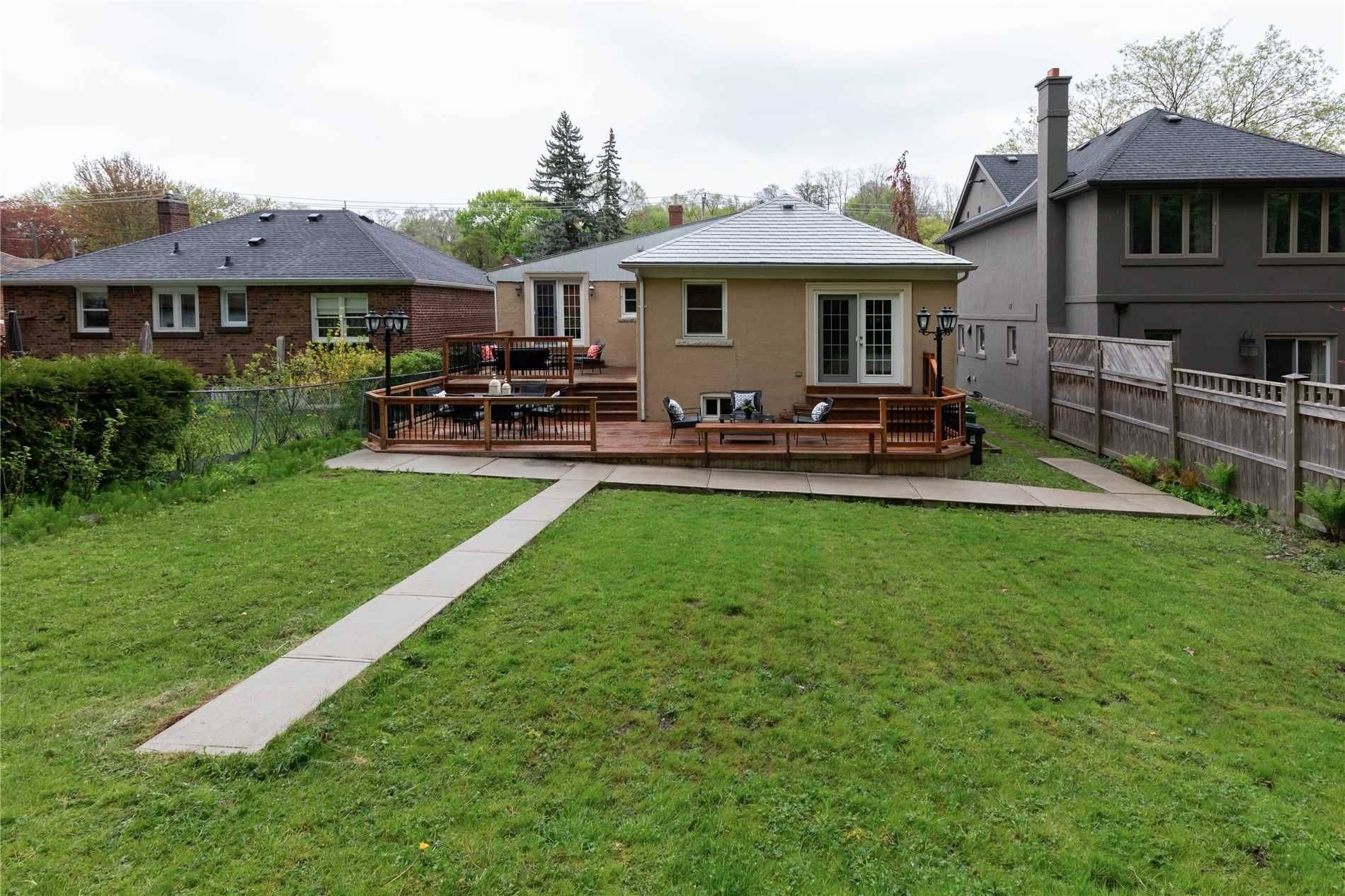 Toronto W01, ON M6S 3T7,182 South Kingsway N/A