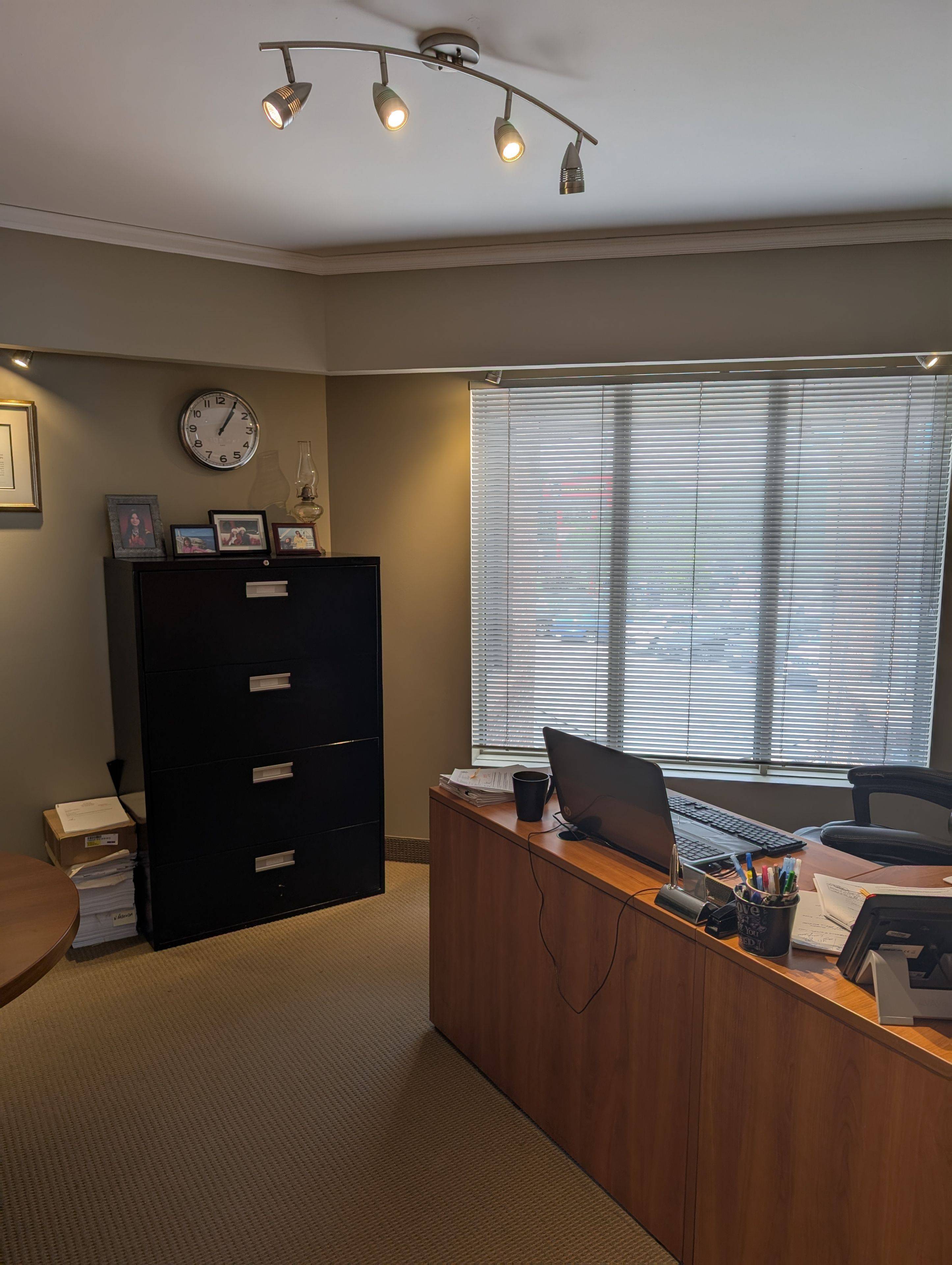 London South, ON N6J 4V7,630 Wharncliffe RD S #3